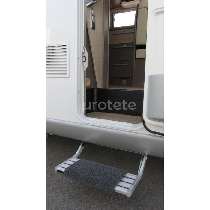 Alfombra funda protector del escalon o escalera de la entrada de la autocaravana o caravana 1